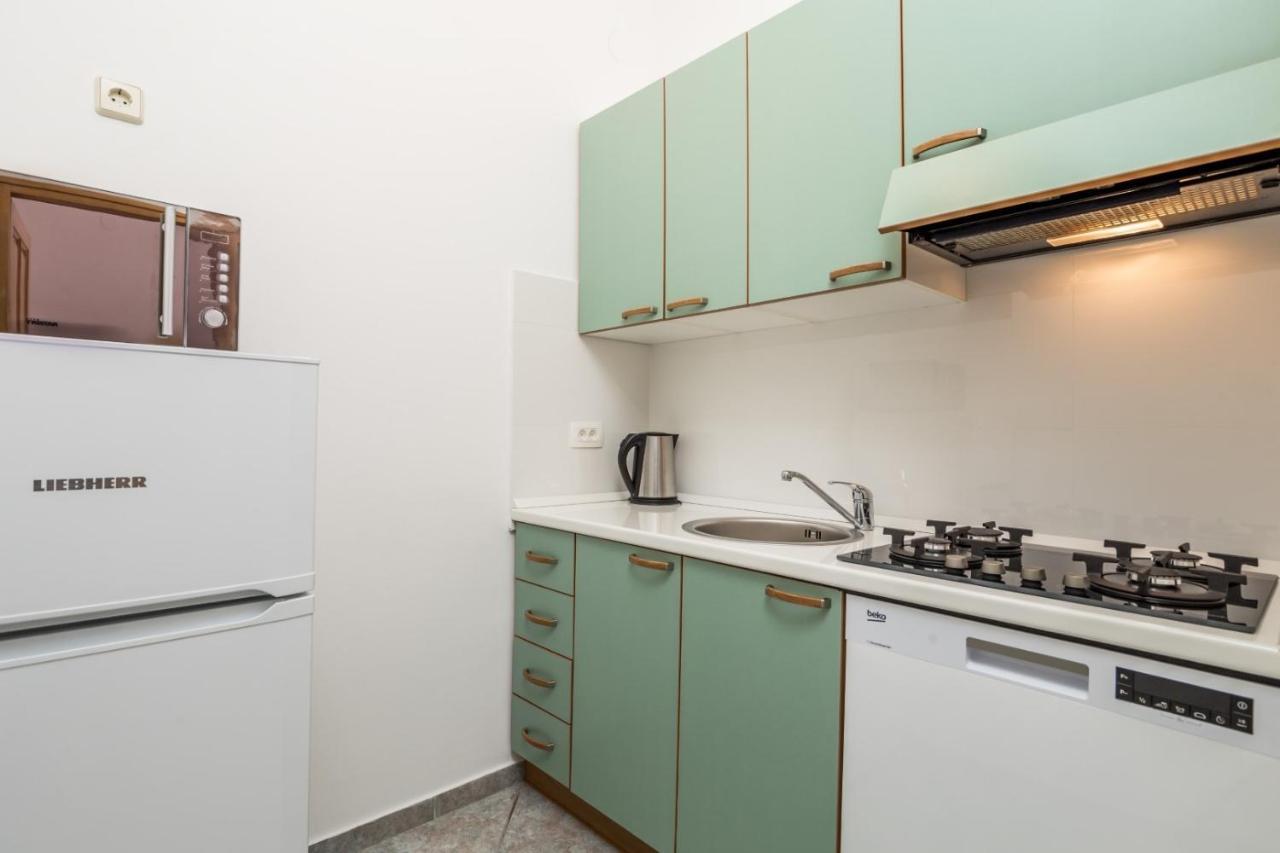 Apartments With A Parking Space Moscenicka Draga, Opatija - 7766 Bagian luar foto