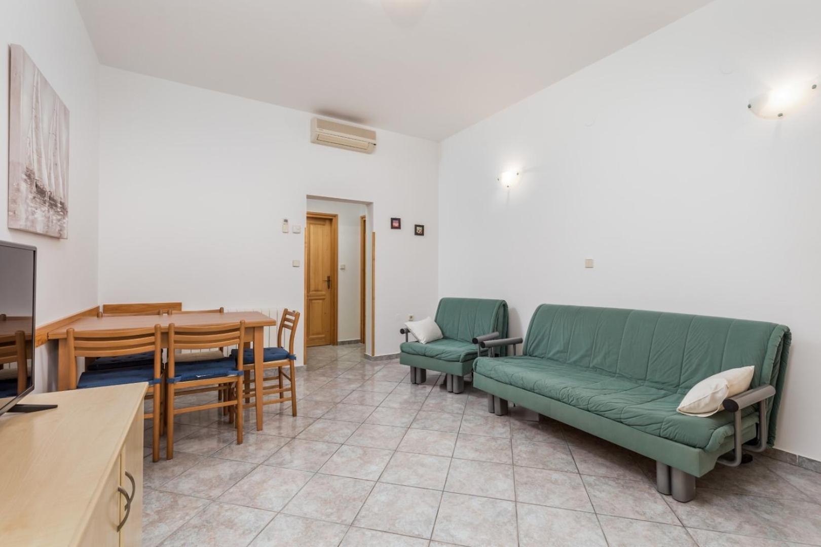 Apartments With A Parking Space Moscenicka Draga, Opatija - 7766 Ruang foto